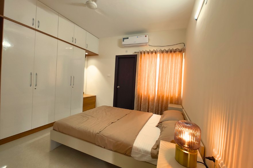 Service Apartment10